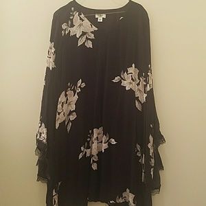 Cato Knee Length Flared Sleeve dress